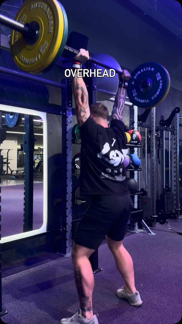 Jahzia training — overhead press